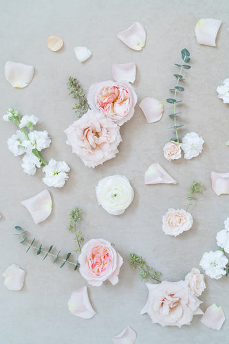 Blush and Cream: Styling Blooms / Cake Florals