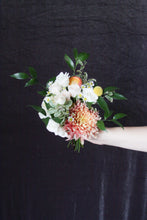 Load image into Gallery viewer, Mellow Yellow: Posey Bouquet