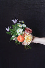 Load image into Gallery viewer, Spring Fling: Posey Bouquet