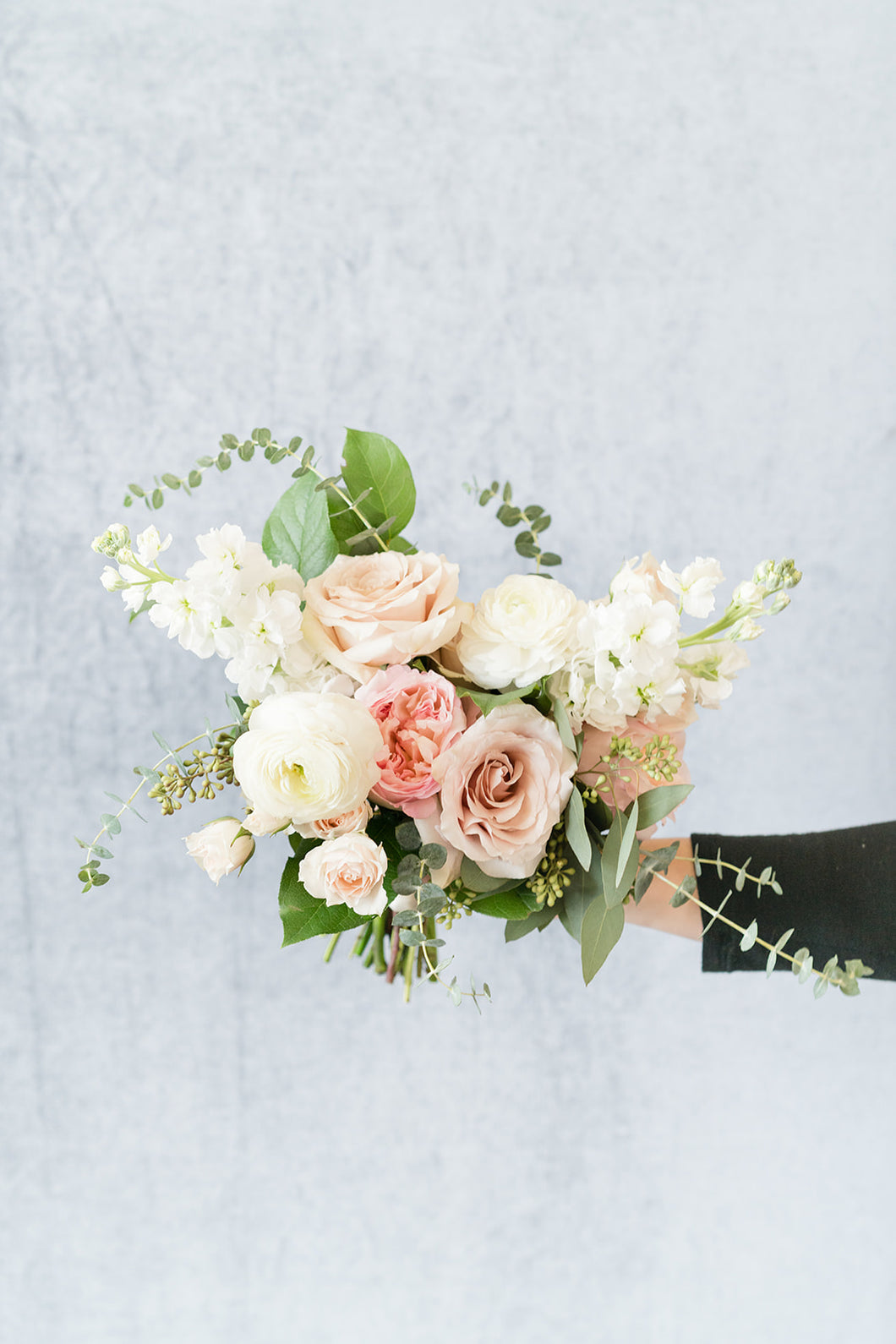 Blush and Cream: Bridesmaid Bouquet